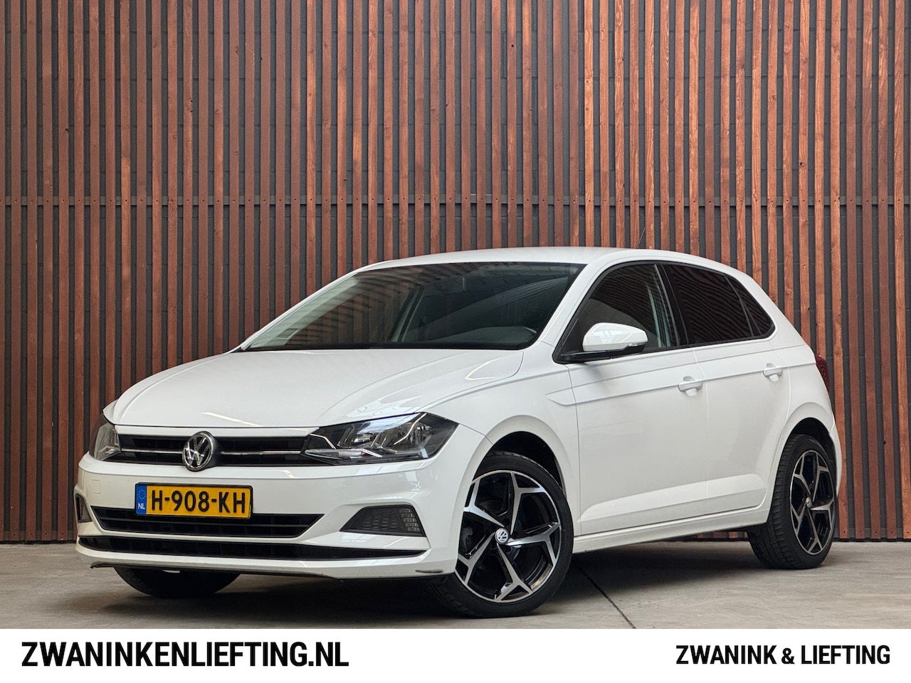 Volkswagen Polo - 1.0 TSI Beats CARPLAY-BT/TEL-CRUISE-AIRCO-LM-VELGEN - AutoWereld.nl