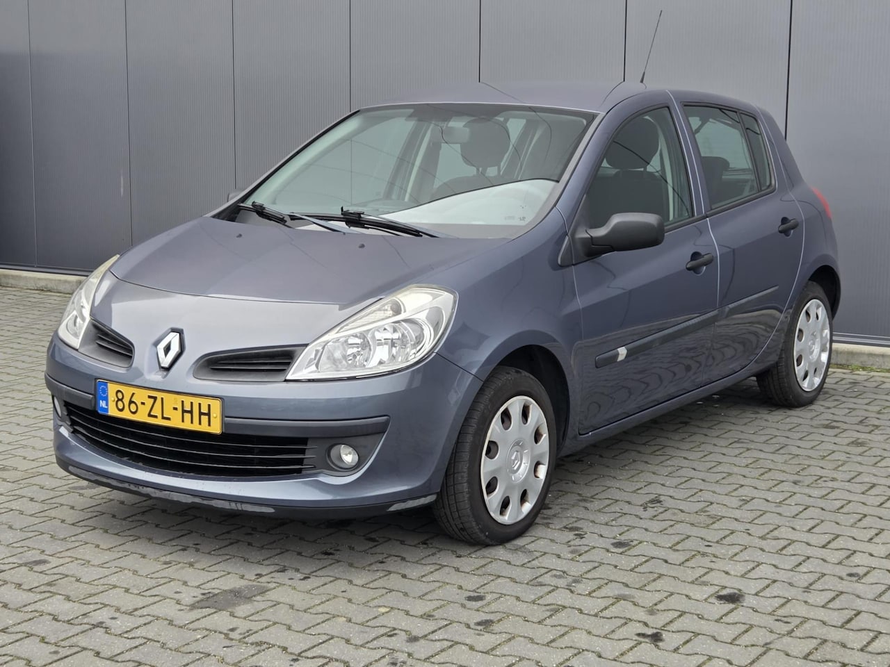 Renault Clio - 1.2-16V Special Line 1.2-16V Special Line 5Drs - AutoWereld.nl
