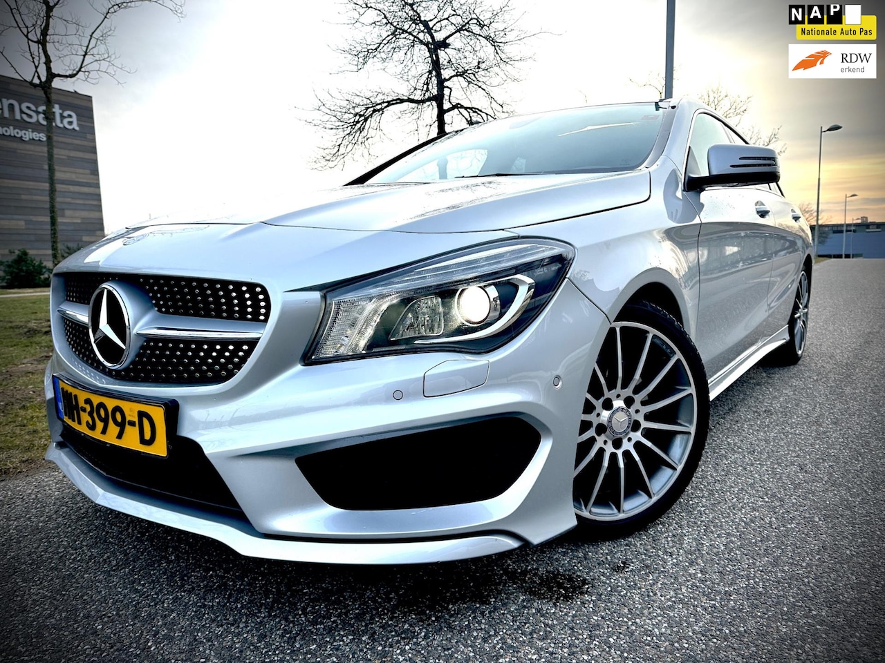 Mercedes-Benz CLA-klasse Shooting Brake - 220 d Ambition 220 d Ambition, panoramadak, AMG pakket, nieuwstaat, NAP - AutoWereld.nl