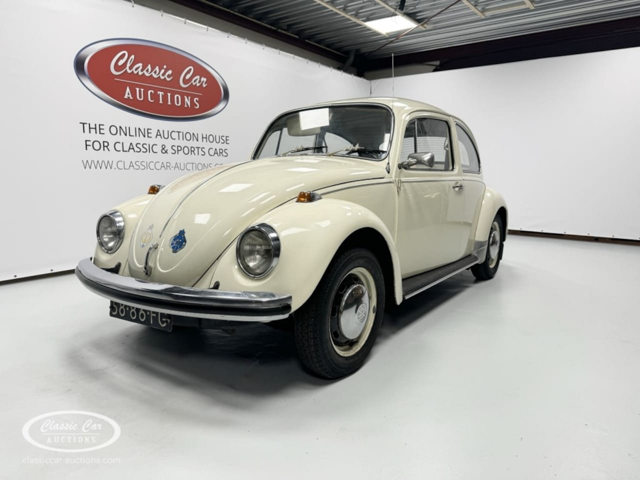 Volkswagen Kever - 1300 Deluxe  - ONLINE AUCTION - AutoWereld.nl
