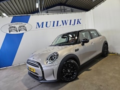 MINI Cooper - Cooper 1.5 Business Edition / Leder / LED / NL Auto
