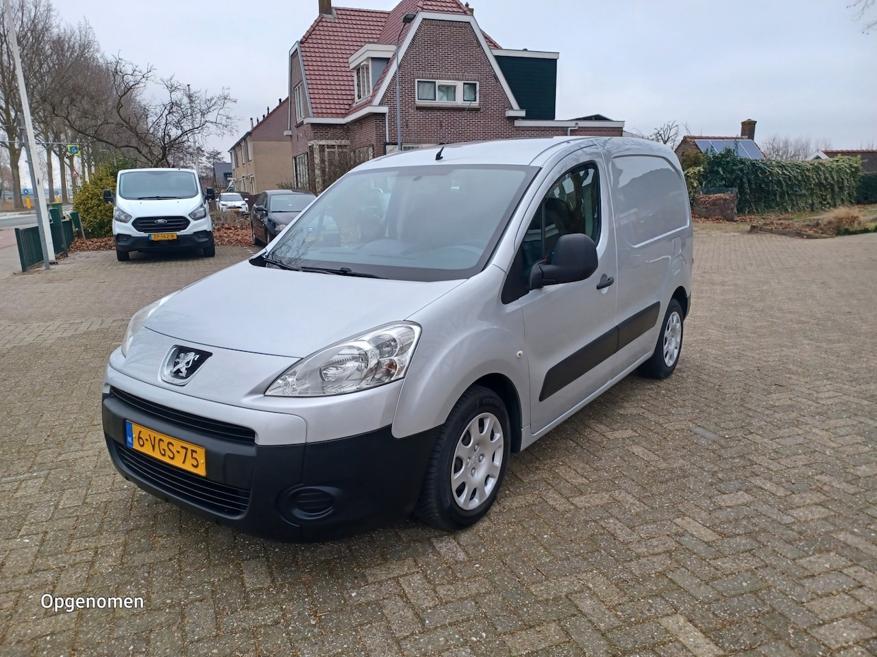 Peugeot Partner - 120 1.6 HDI L1 XT 120 1.6 HDI L1 XT - AutoWereld.nl