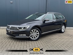 Volkswagen Passat Variant - 1.4 TSI Automaat Highline * Trekhaak * Camera * Stoelverwarming * Adaptieve Cruise Control