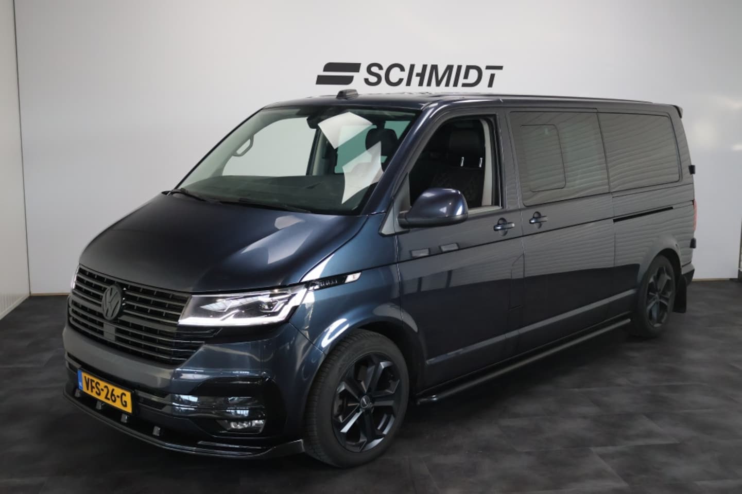 Volkswagen Transporter - 2.0 TDI DSG Bulli | Dubbele schuifdeur | Carplay | Camera - AutoWereld.nl