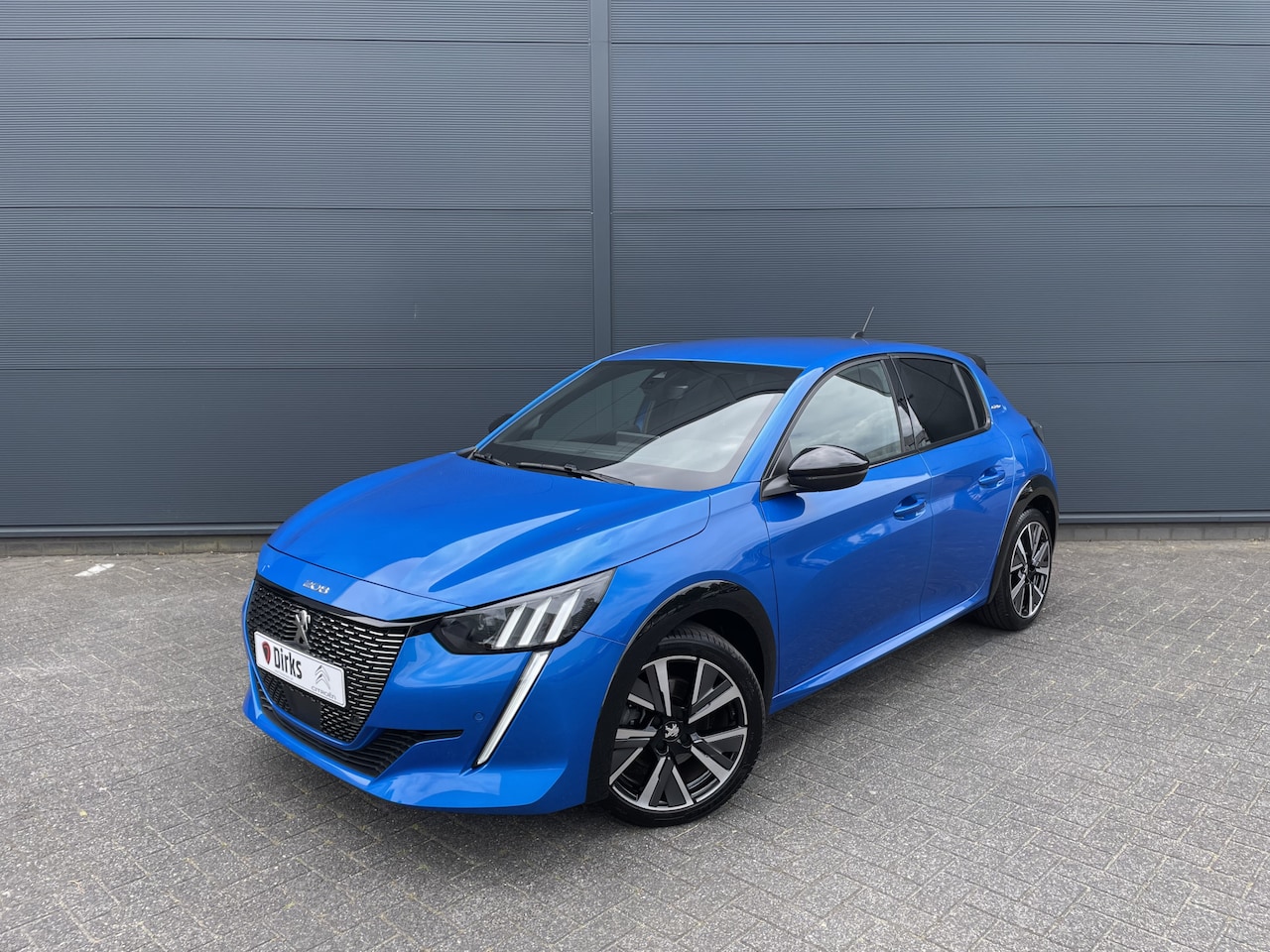 Peugeot 208 - 100pk GT-Line (Camera - Stoelverwarming - Automatische Airco - Parkeersensoren V+A - GT pa - AutoWereld.nl