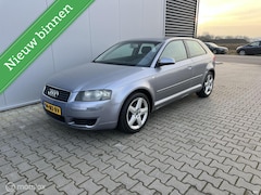 Audi A3 - 1.6 Attraction inruil koopje