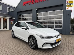 Volkswagen Golf - 1.5 TSI Life Business / ACC / Full LED / Camera / Massage sportzetels