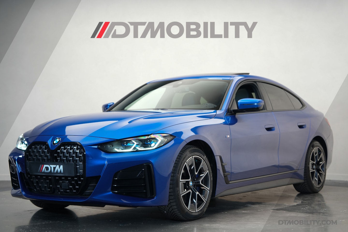 BMW 4-serie Gran Coupé - 420i High Ex. M-Sport | Schuifdak | Carbon | Laser - AutoWereld.nl