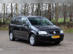 Volkswagen Touran - 1.6-16V FSI Business | 2006 | Cruise | Nwe APK