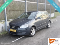Volkswagen Polo - 1.4-16V Comfortline NAP/NWE APK/AIRCO