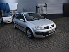 Renault Mégane - 1.6-16V Expression Basis
