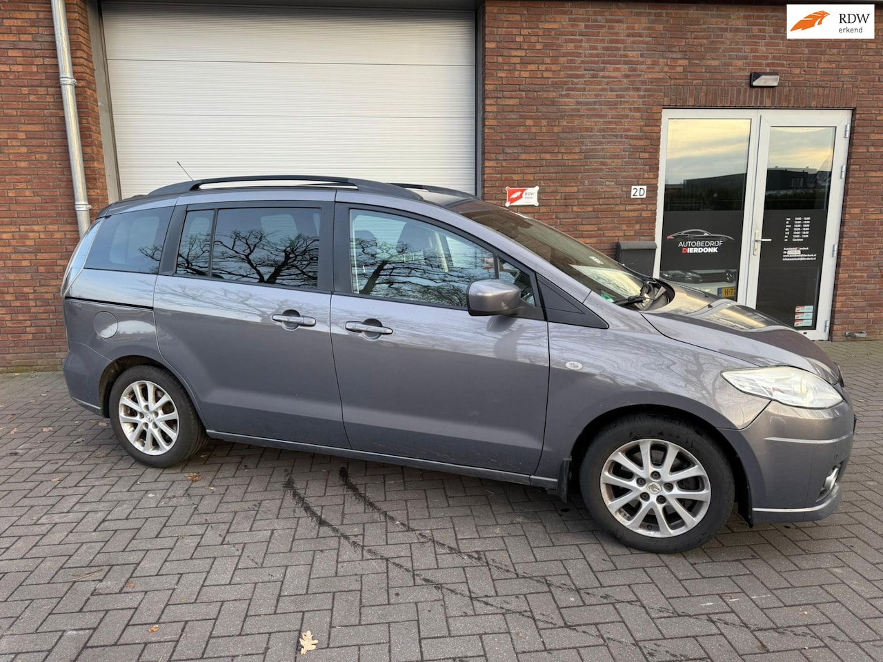 Mazda 5 - 2.0 Katano|AUTOMAAT|AIRCO|NIEUWE APK|7 PERSOONS - AutoWereld.nl