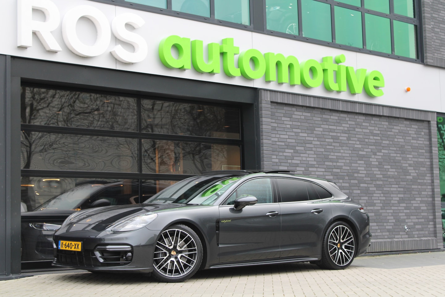 Porsche Panamera Sport Turismo - 2.9 4 E-Hybrid | NAP | BTW | PANO | 4WIELSTURING | STOELKOELING | 360 | SOFT-CLOSE | - AutoWereld.nl