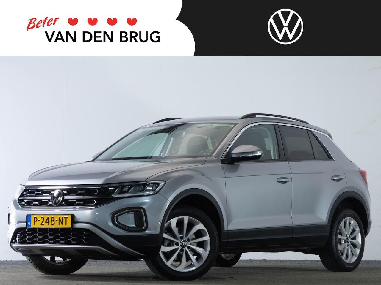 Volkswagen T-Roc - 1.0 TSI Life | LED | Trekhaak | Navigatie Via Smartphone | Adaptieve Cruise Control | - AutoWereld.nl
