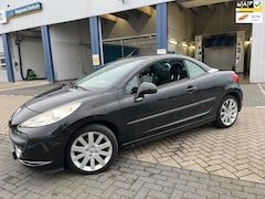 Peugeot 207 CC - 1.6-16V T / 88.000 km nap