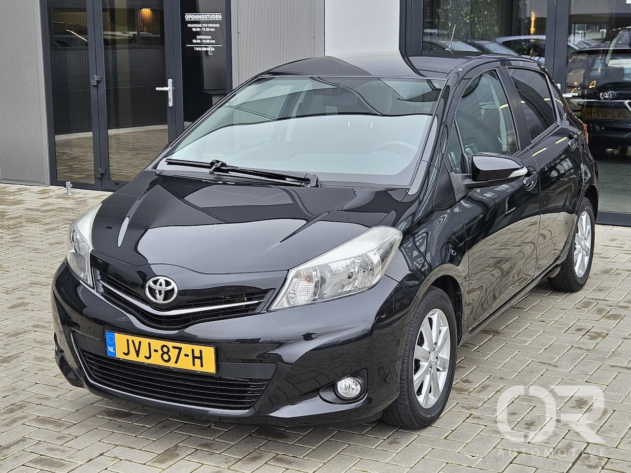 Toyota Yaris - 1.3 VVT-i Aspiration Carplay Android Camera LM15 - AutoWereld.nl