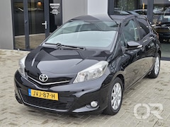 Toyota Yaris - 1.3 VVT-i Aspiration Carplay Android Camera LM15