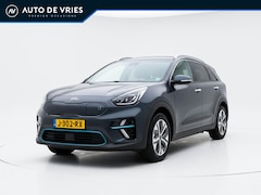 Kia e-Niro - ExecutiveLine 64 kWh 3-fase | SOH 100% | Leder | Carplay | Camera | Privacy glass