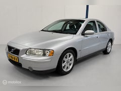 Volvo S60 - 2.4 Momentum