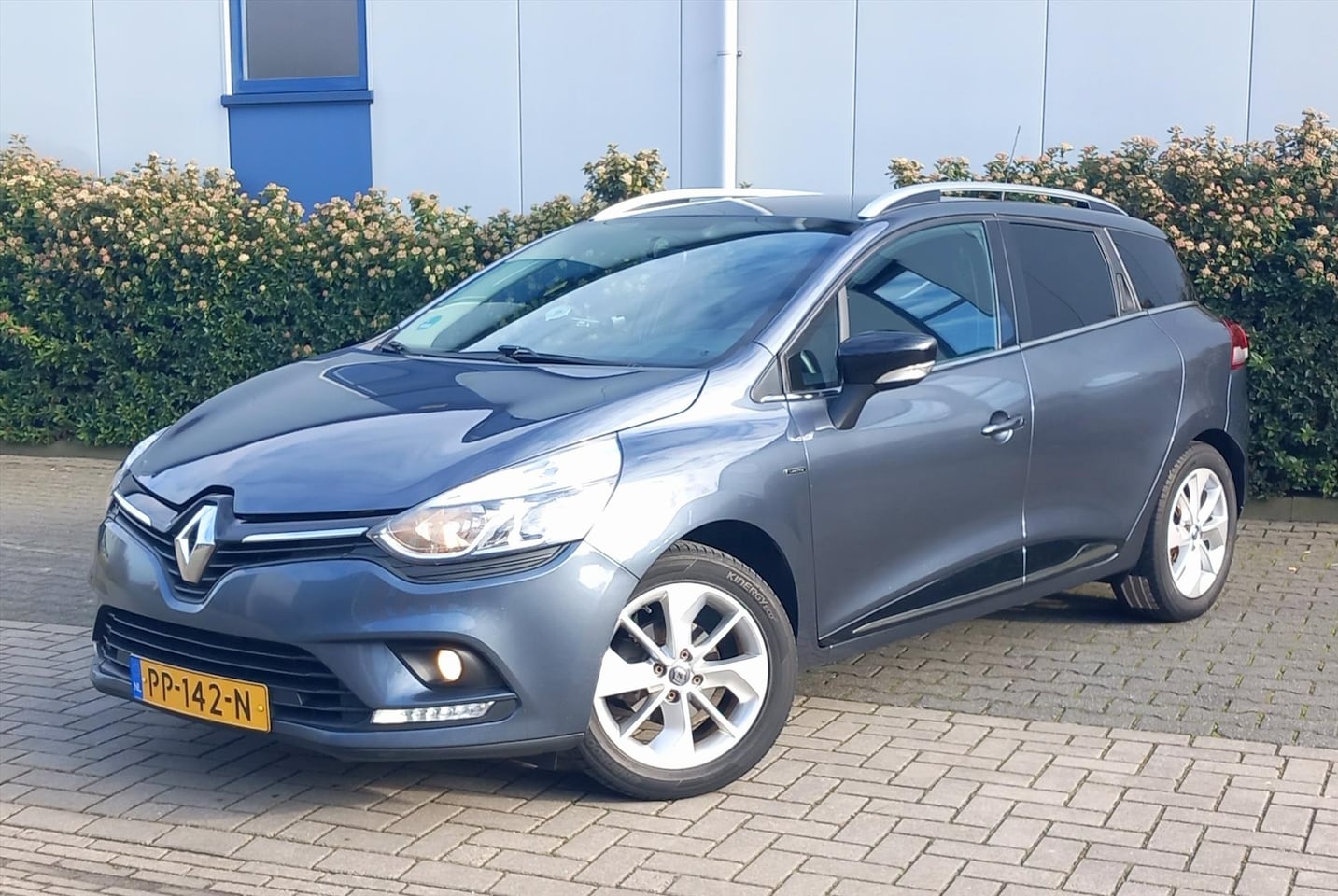Renault Clio - Energy TCe 90pk S&amp;S Limited - AutoWereld.nl