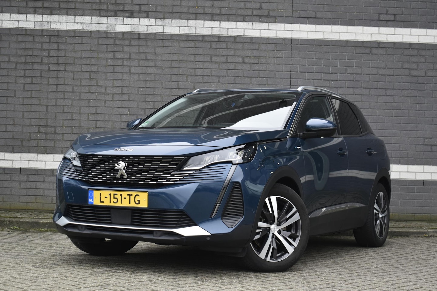 Peugeot 3008 - 1.6 HYbrid 225 Blue Lease Allure / Navi / Camera / Carplay / PHEV - AutoWereld.nl