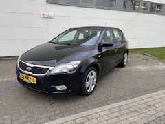 Kia Cee'd - 1.4 CVVT X-ecutive Airco Cruise Apk