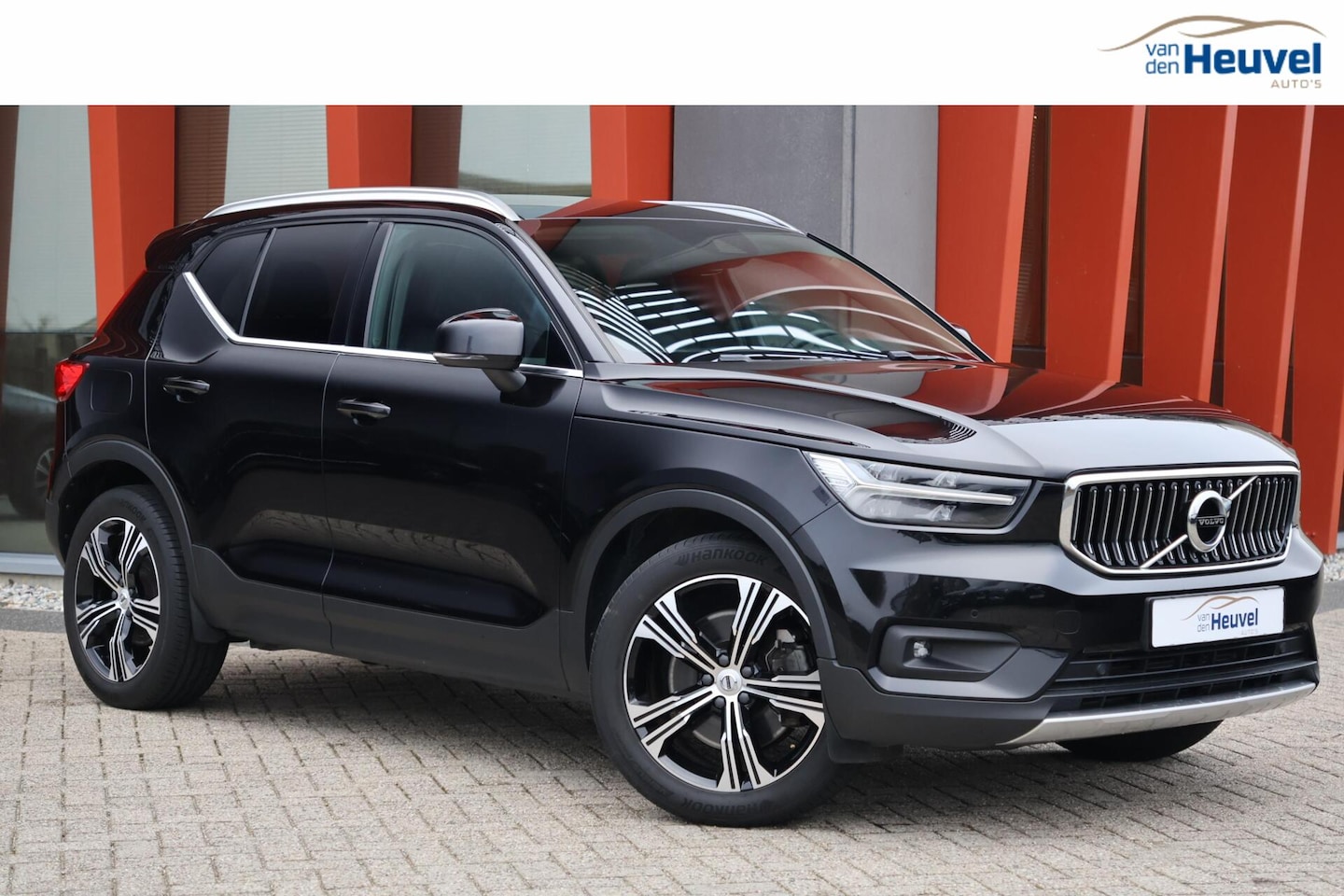 Volvo XC40 - T4 Recharge Inscription | Leder | Trekhaak | Parkeercamera | 19 Inch - AutoWereld.nl