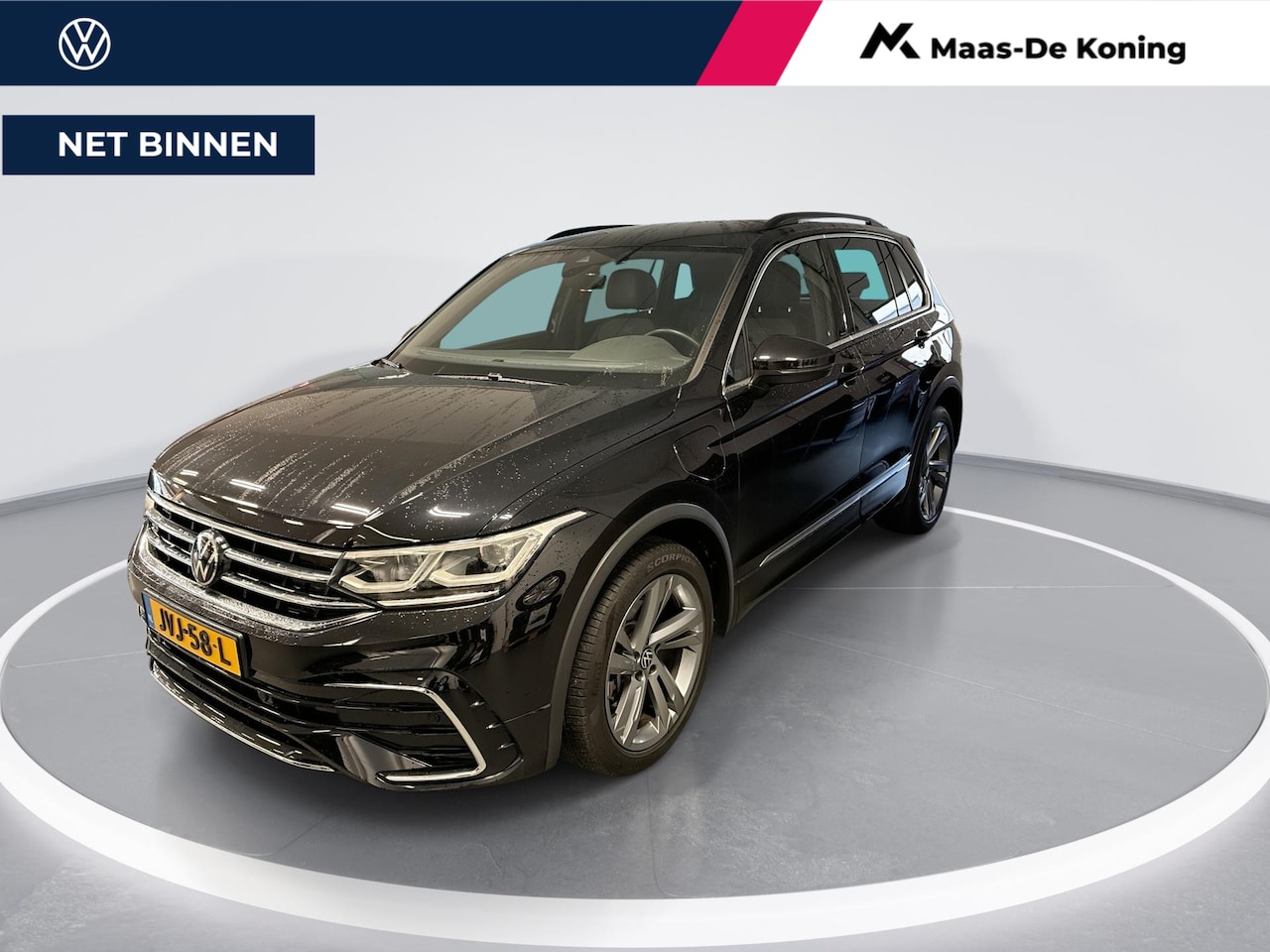 Volkswagen Tiguan - 1.4 TSI 245pk DGS eHybrid R-Line Business+ · Camera · Wegklapbare Trekhaak · Apple/Android - AutoWereld.nl