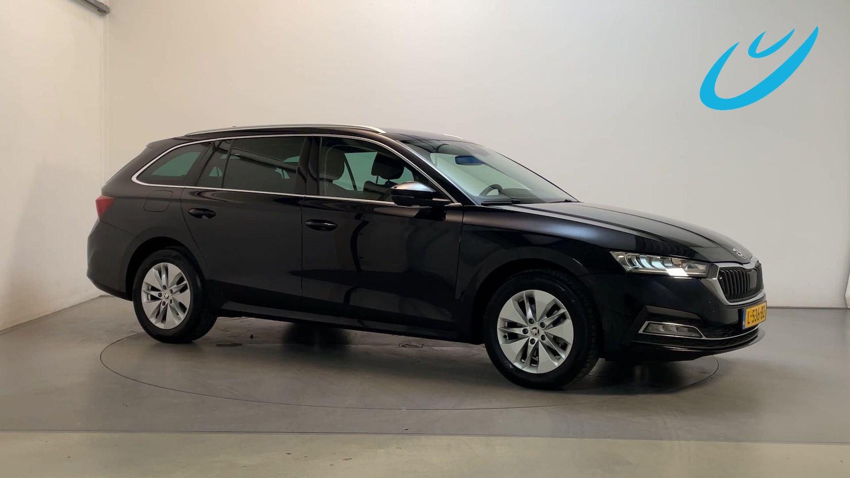 Skoda Octavia Combi - 1.0 e-TSI DSG Business Edition Parkeersensoren Navigatie Virtual Cockpit - AutoWereld.nl