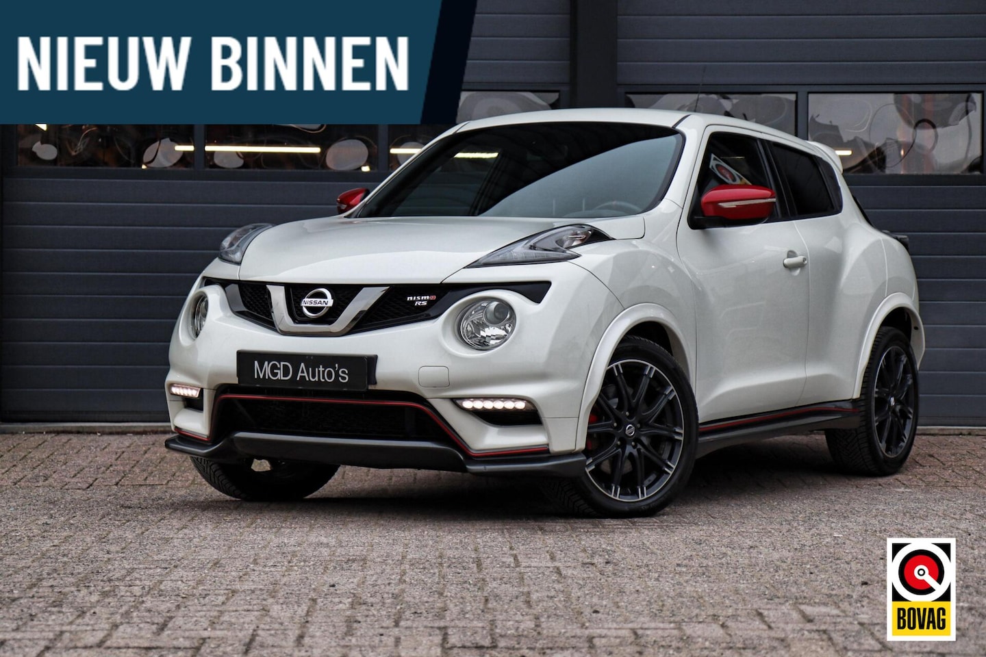 Nissan Juke - 1.6 DIG-T All Mode Nismo RS /LED/KEYLESS/CAMERA/NAVI! - AutoWereld.nl