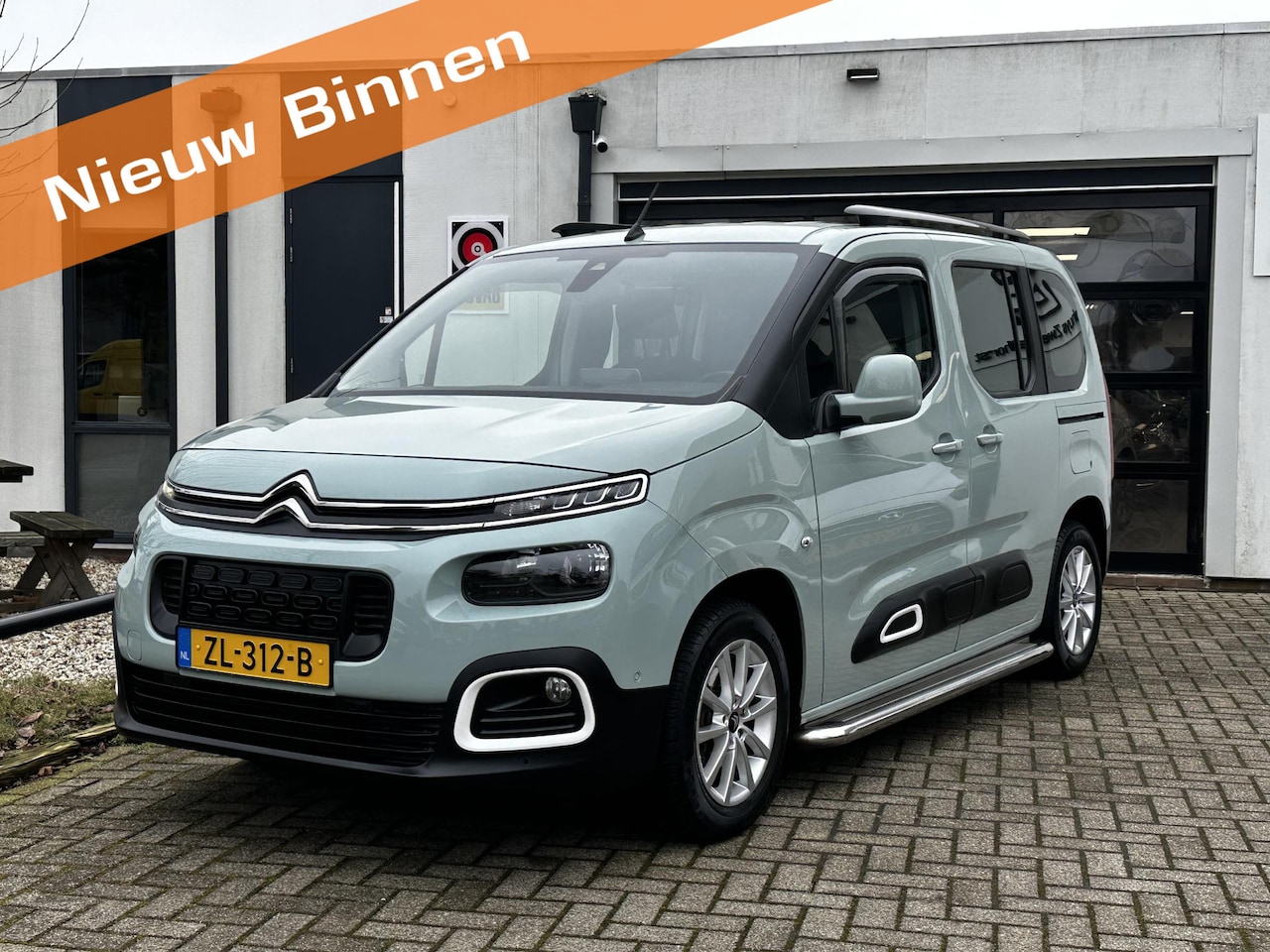 Citroën Berlingo - 1.2 PureTech Feel Navi | Camera | Luxe & Ruim! - AutoWereld.nl