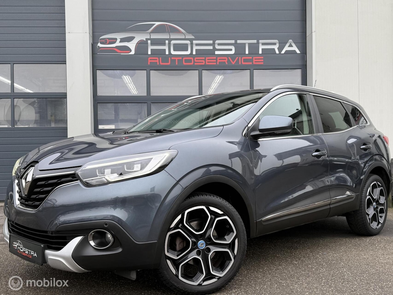 Renault Kadjar - 1.2 TCe Bose Pano Camera Trekhaak Stoelverw. - AutoWereld.nl