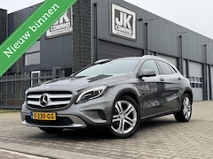 Mercedes-Benz GLA-Klasse - 180 Prestige|Trekhaak|Camera|CarPlay|Stoelvw