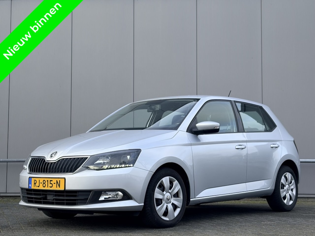 Skoda Fabia - 1.0 TSI - airco - nap! - cruise - navi - - AutoWereld.nl
