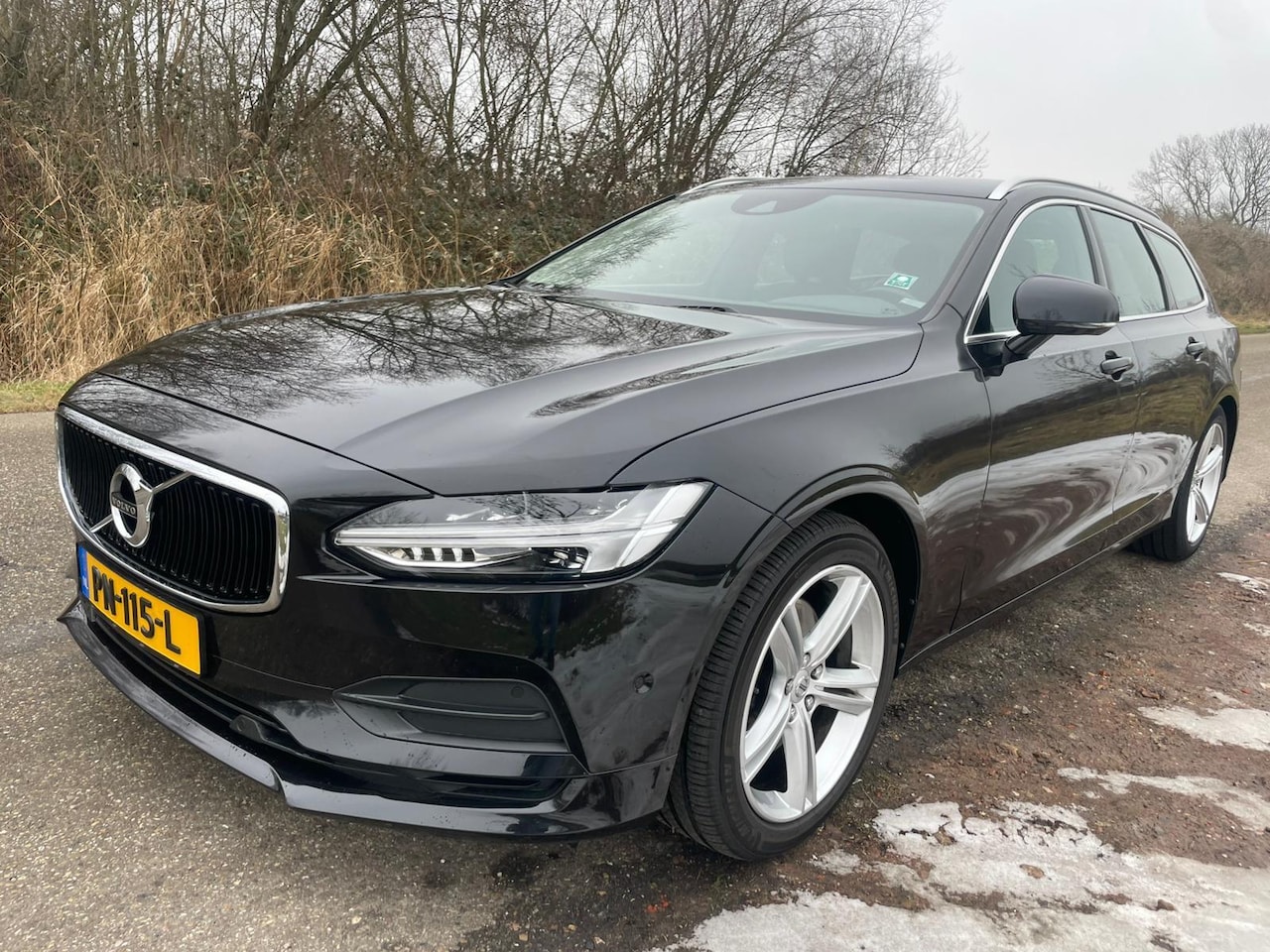 Volvo V90 - 2.0 D4 Momentum 2.0 D4 Momentum - AutoWereld.nl