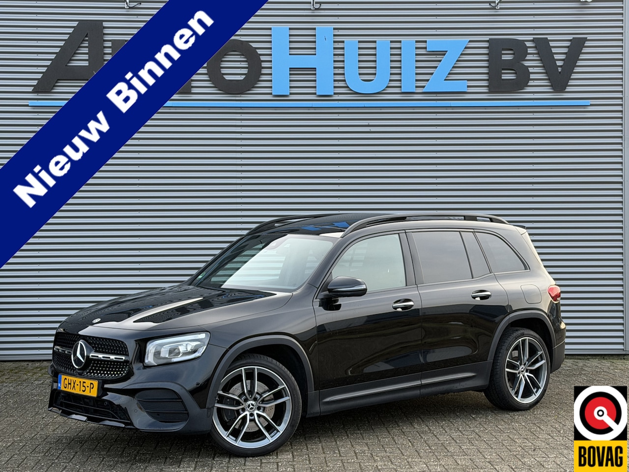 Mercedes-Benz GLB - 220d 191PK 4MATIC AMG Line LED Panoramadak Trekhaak Burmester Soud Systeem 20 Inch LMV Key - AutoWereld.nl