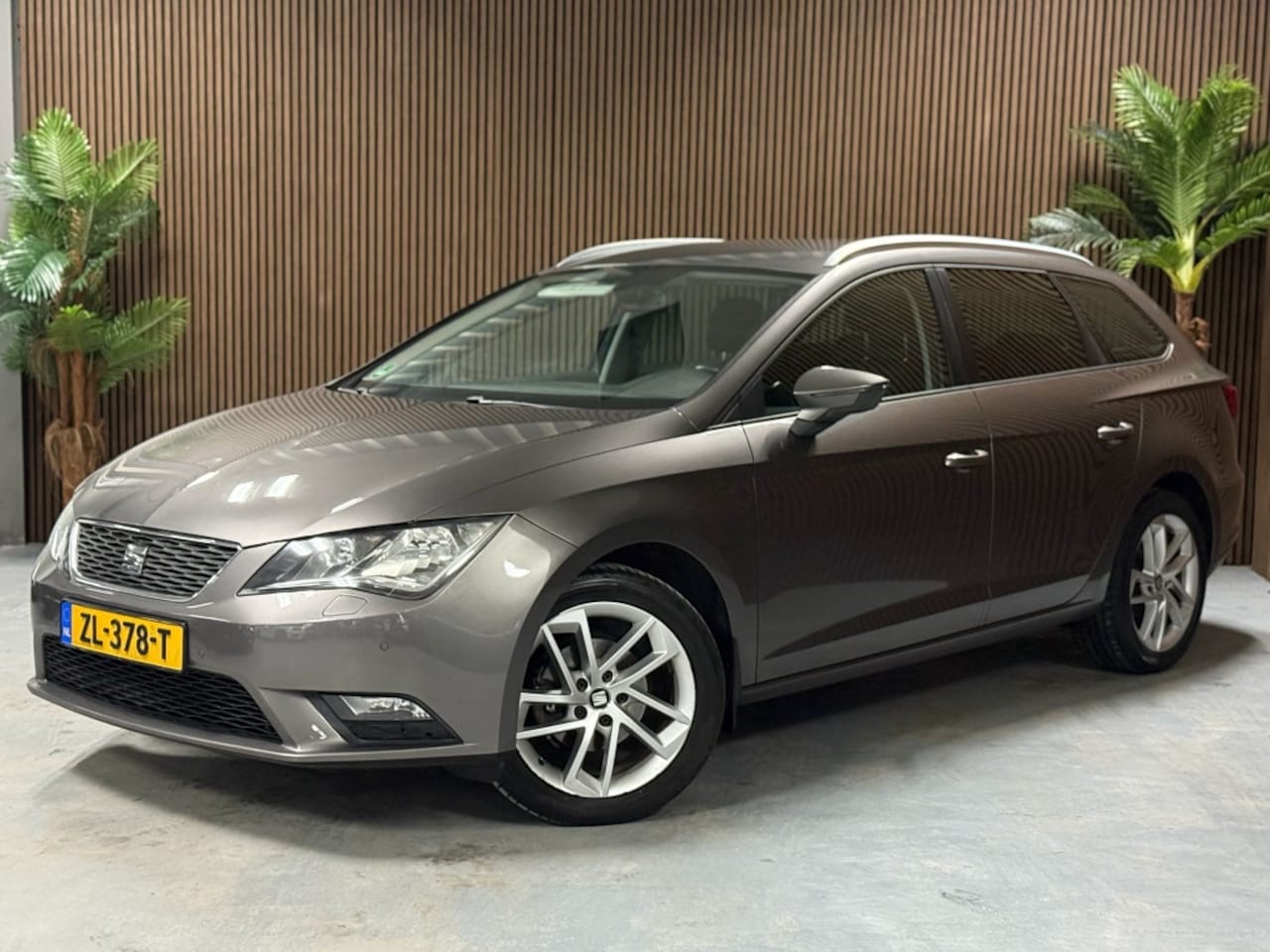 SEAT Leon ST - 1.2 TSI Style Bns. - AutoWereld.nl