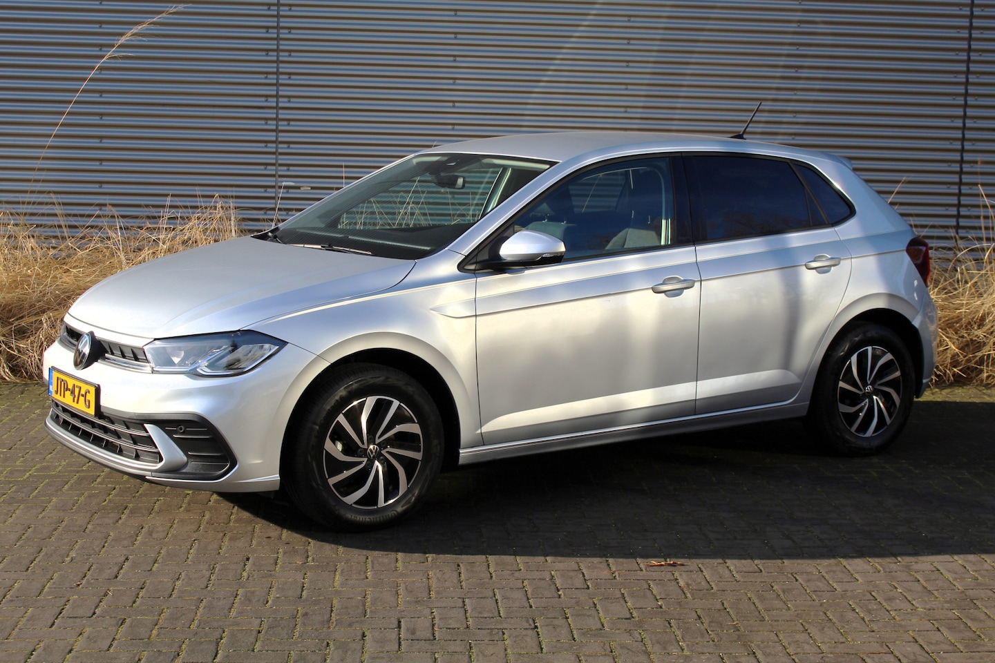 Volkswagen Polo - 1.0 TSI Life Edition Autom. I NAVI I APPLE CAR I CRUISE I - AutoWereld.nl