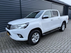 Toyota HiLux - 2.4 D-4D-F Double Cab 4x4 Automaat incl.Bpm Camera