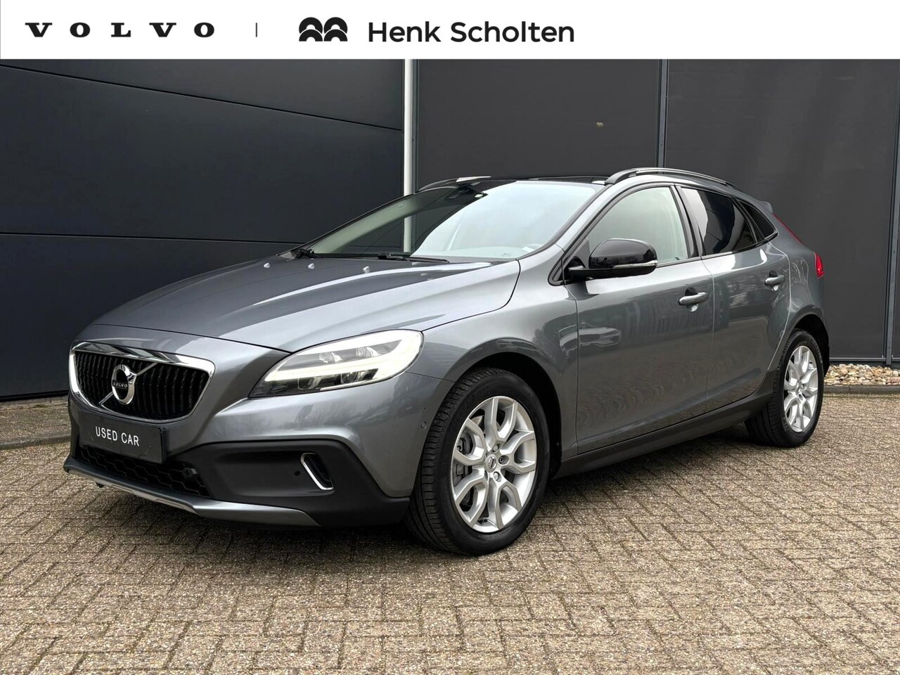 Volvo V40 Cross Country - T3 Polar+ Luxury | Harman Kardon Premium Sound | Panoramadak | Parkeersensoren en Parkeerc - AutoWereld.nl