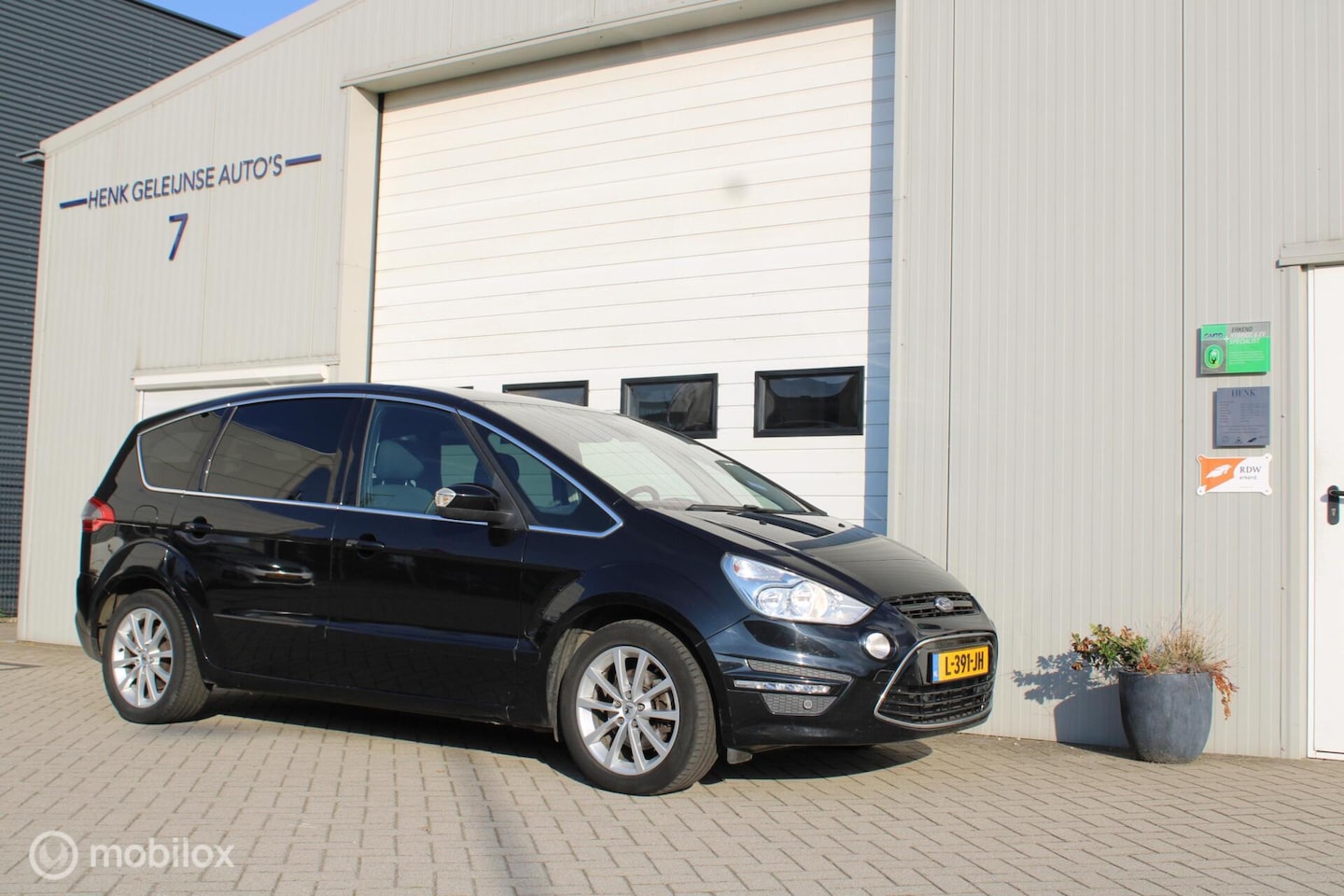Ford S-Max - 2.0 EcoBoost Platinum 7Persoons/Navi/Trekhaak - AutoWereld.nl