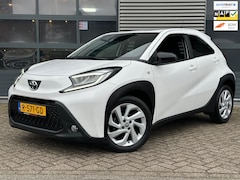 Toyota Aygo X - 1.0 VVT-i MT first | CarPlay | Camera | ACC