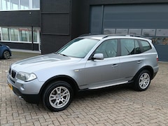 BMW X3 - 2.0i Business Line