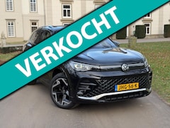 Volkswagen Tiguan - 1.5 eHybrid R-Line 272PK | Massage | Pano | HUD | Harman Kardon | Stoelverwarming/koeling