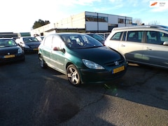 Peugeot 307 - 2.0-16V XS