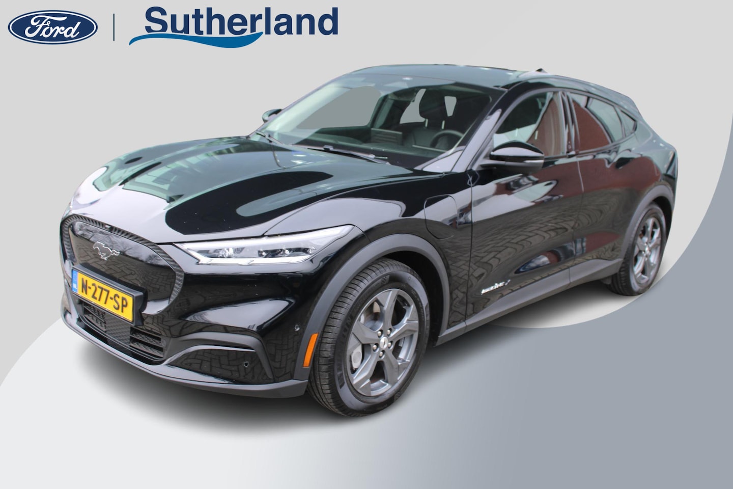 Ford Mustang Mach-E - Extended RWD 98 kWh | Panoramadak | Trekhaak | Bang&Olufsen | Elektrische achterklep - AutoWereld.nl