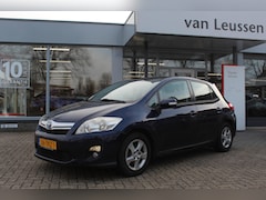 Toyota Auris - 1.8 FULL HYBRID ASPIRATION TREKHAAK NAVI CRUISE EL-RAMEN & SPIEGELS LM-VELGEN 15"