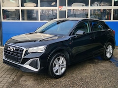 Audi Q2 - 35 TFSI S-Tronic S LINE / Carplay / Trekhaak / ACC / Camera / LED / Stoelverwarming