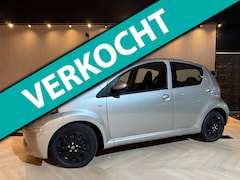 Toyota Aygo - 1.0 | Beige-Metallic | Luxe stoelen | 5Deurs