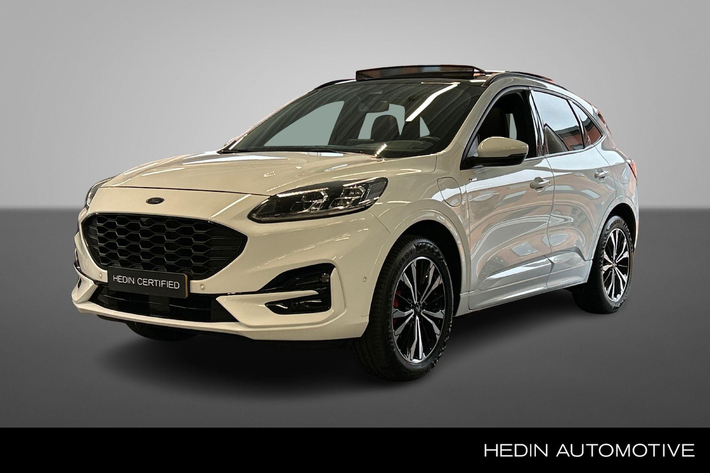 Ford Kuga - 2.5 PHEV ST-Line X | Panoramadak | Driver Assistance | Winter Pack | Design Pack | 19" - AutoWereld.nl